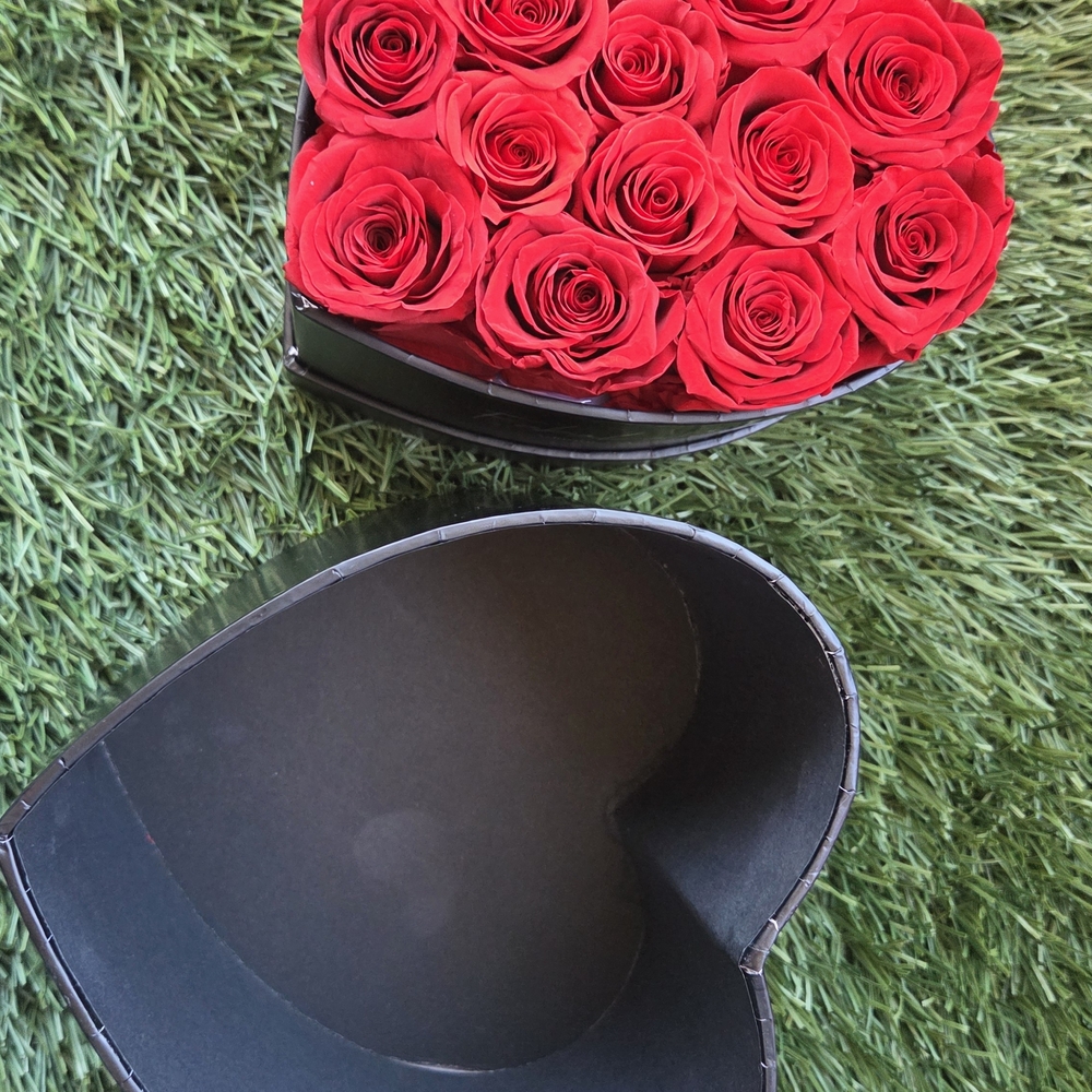 Eternal ROSES  Heart-Shaped Box For Gifting